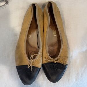 CHANEL Beige and Black Women's Flats